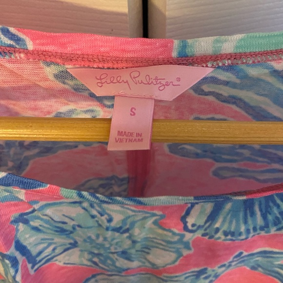 Lilly Pulitzer Seashell Top - Picture 3 of 3